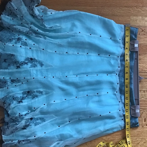 Pretty turquoise blue skirt with black mess and sequins. Size L. - Picture 3 of 7